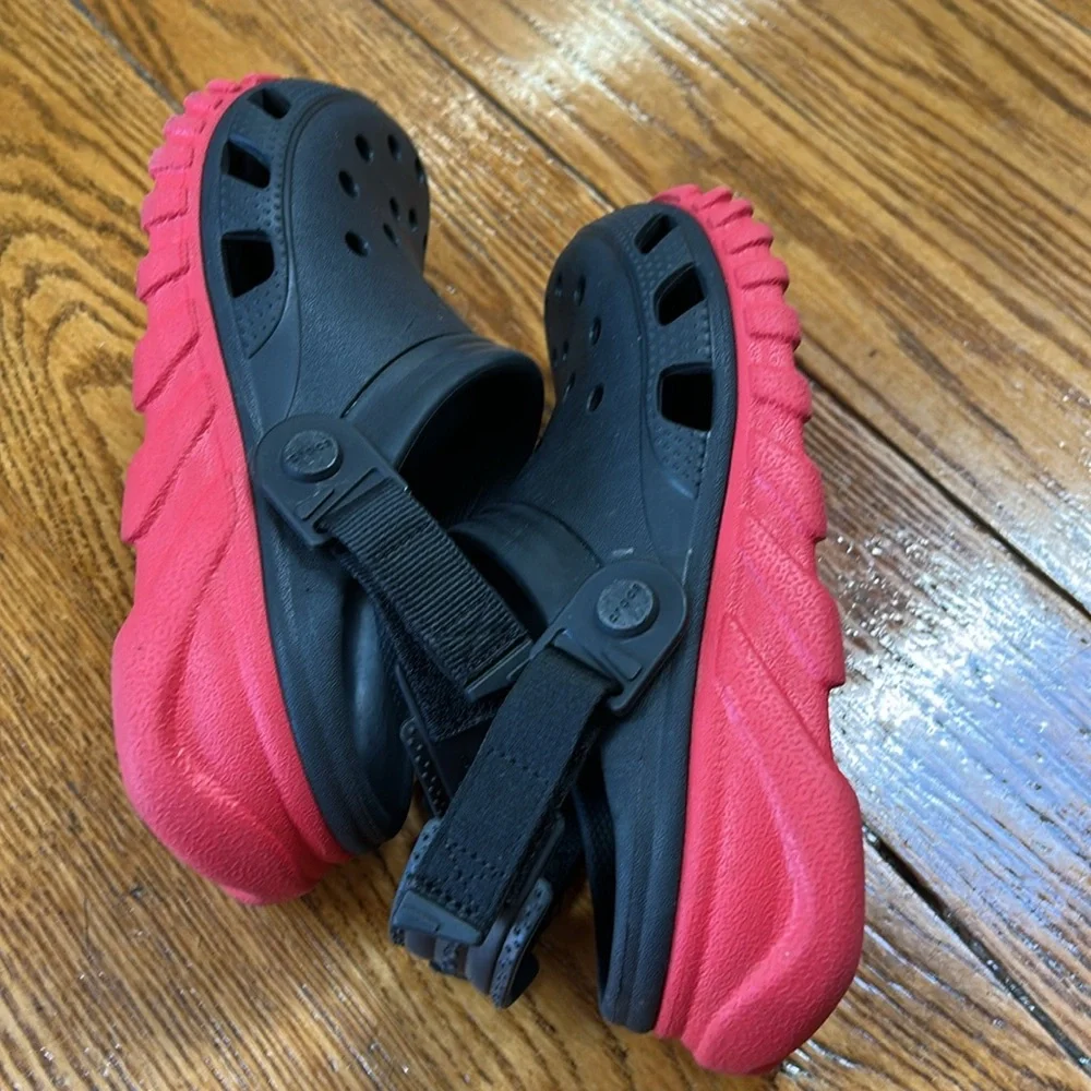 CROCS duet max